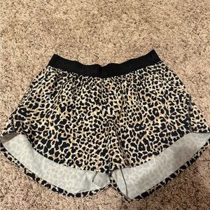 Outdoor Voices Leopard Print Women Shorts